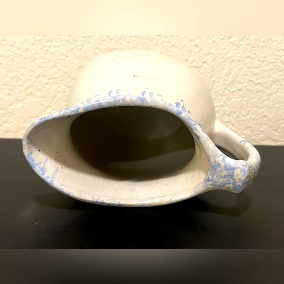 Vintage Roseville Pottery Pitcher. Handmade And Hand painted - Picture 8 of 8